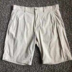 Eddie Bauer Shorts Mens 33 Beige Tan Chino Travex Golf Casual Golfer Stretch Men